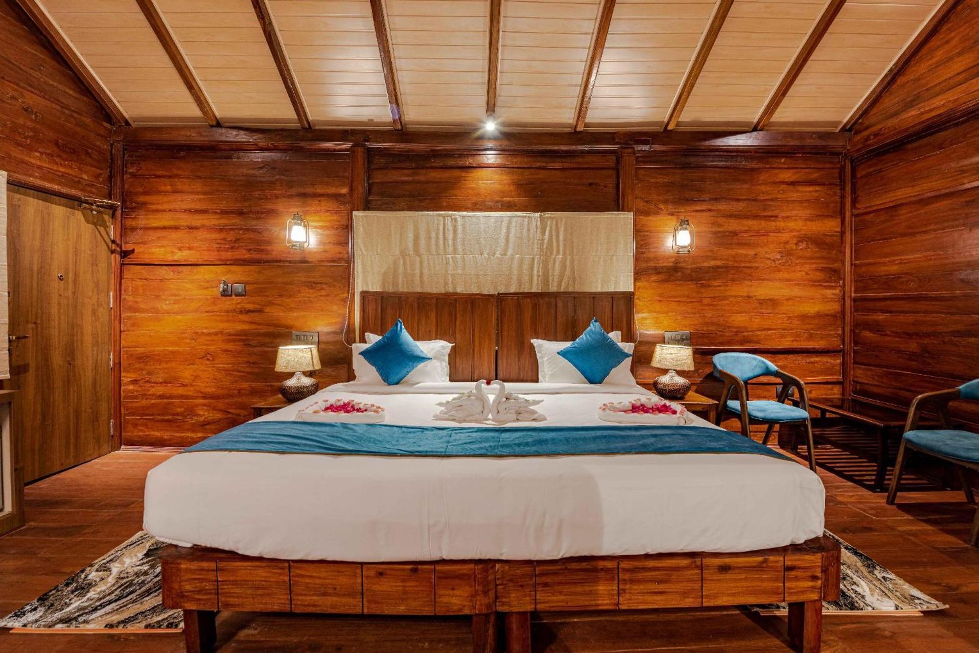 Shanthi Kunnj Riverside Exotica Chikmagalur Ngoại thất bức ảnh